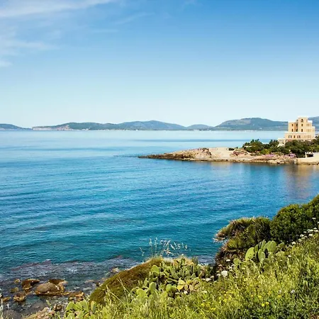 Apartamento 2 Bedroom Awesome In Alguer
