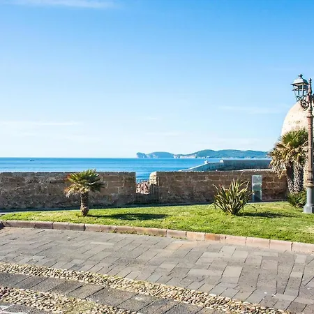 2 Bedroom Awesome In *
